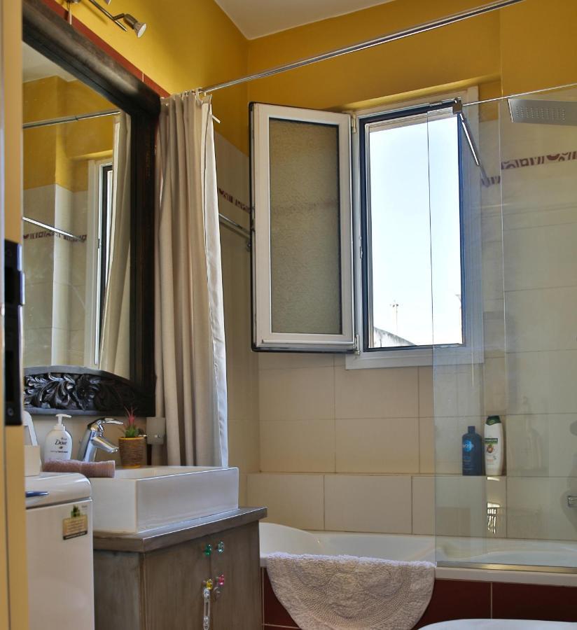 Beach House In Itea-Delphi Bagian luar foto